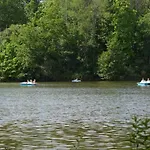 Lakewood Park Campground - Luxury Cabin